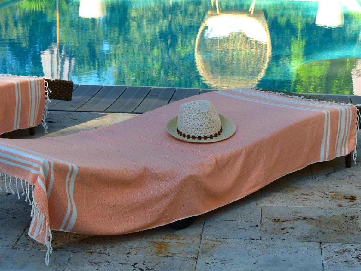 O Tilia D'Azur Bed & Breakfast Roquefort-les-Pins Exterior photo